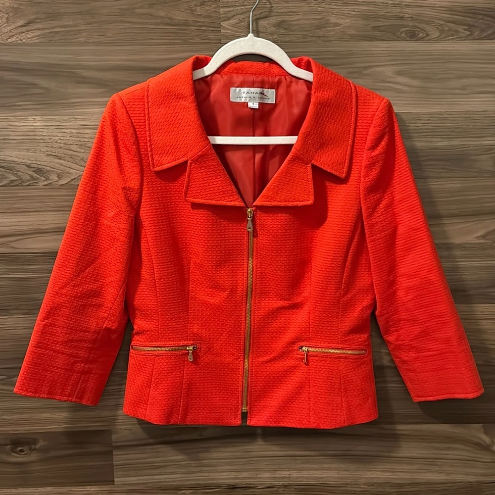 Tahari Bright Orange Textured Goldtone Zip Pockets Lined Blazer Jacket 8